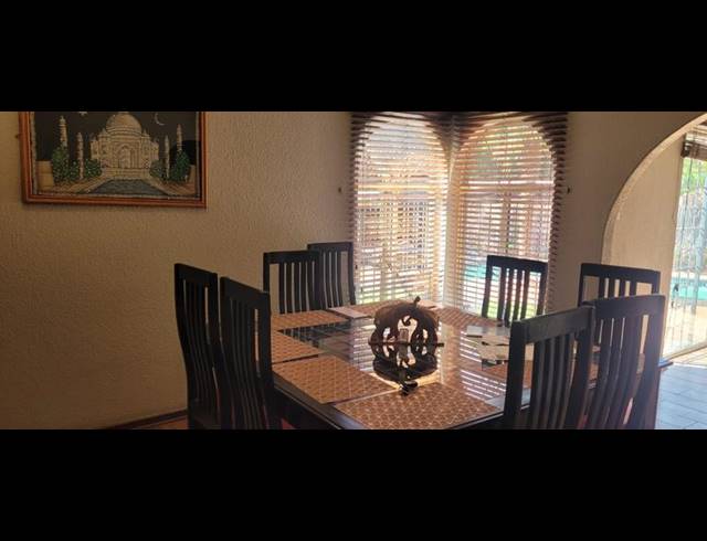 4 BEDROOM HOUSE FOR SALE IN GLENVISTA